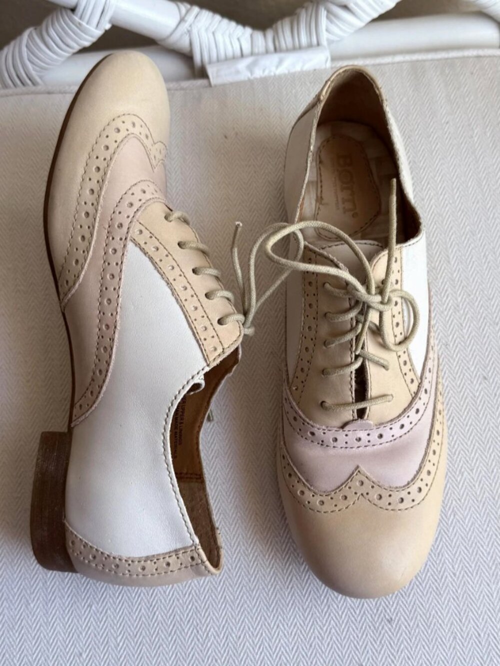 Born Bristol Women's Colorblock Leather Wingtip Oxfords Brogues 7M Style D37037 - Picture 5 of 13